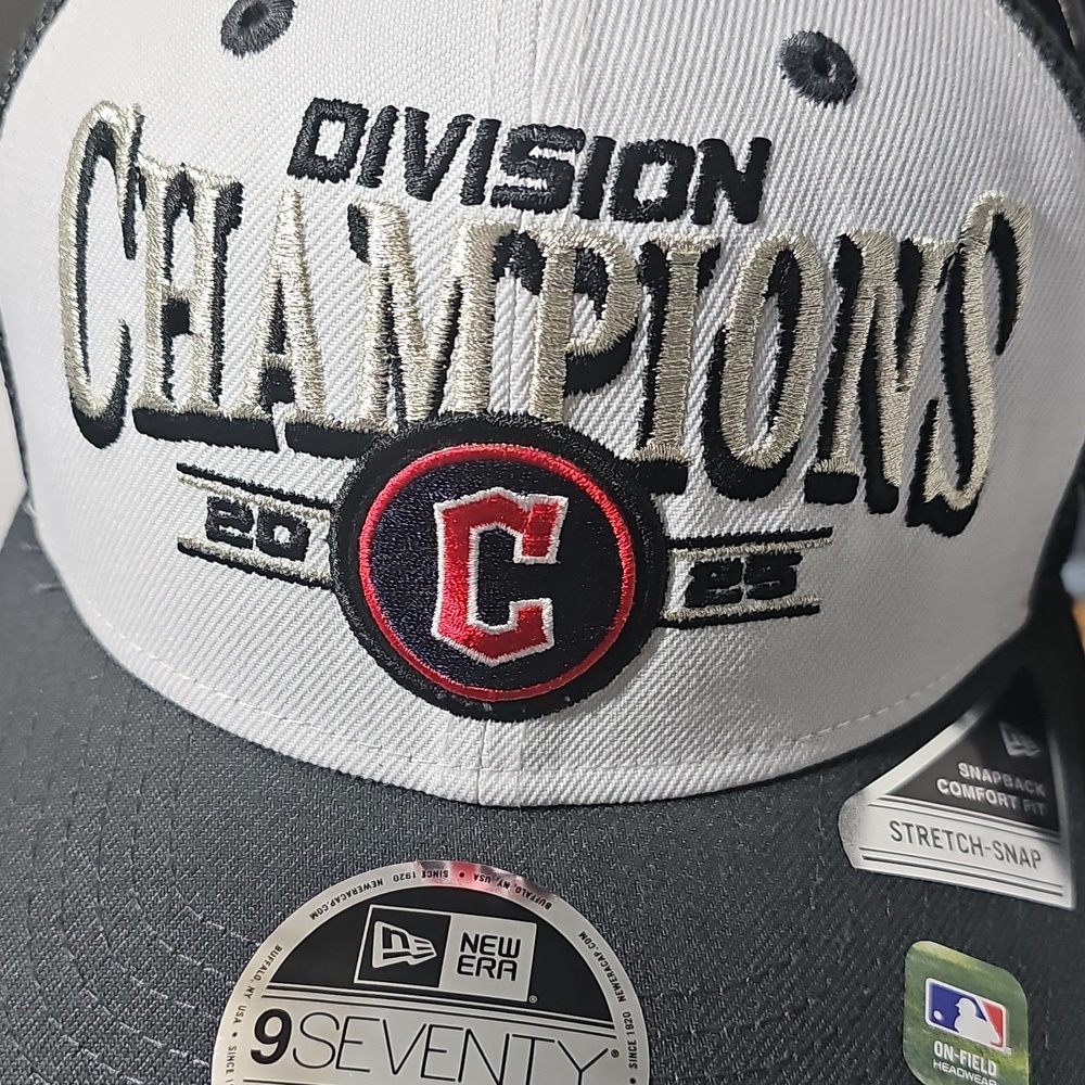 Cleveland Guardians New Era Division Champions Snapback Mesh Cap New - Picture 4 of 9